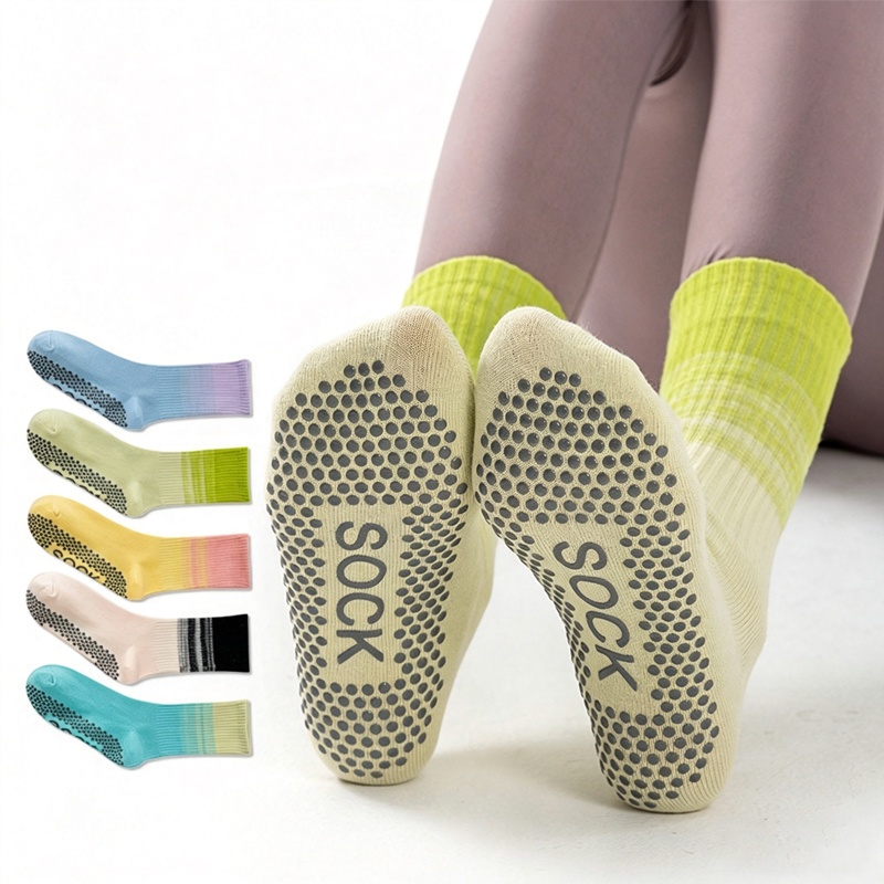 زوج واحد من جوارب اليوغا النسا - مراجعة Yoga And Fitness وسعره